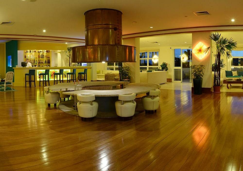 Mantra Resort Spa & Casino La Barra Exterior foto